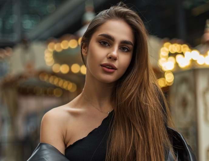 younger women looking for men